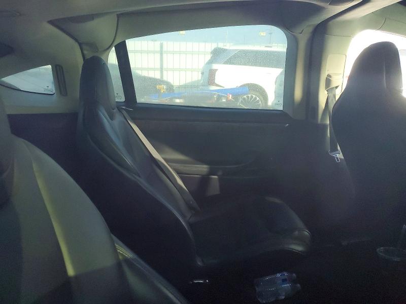 Photo 11 from auction – 2018 TESLA MODEL X with VIN 5YJXCBE20JF119911