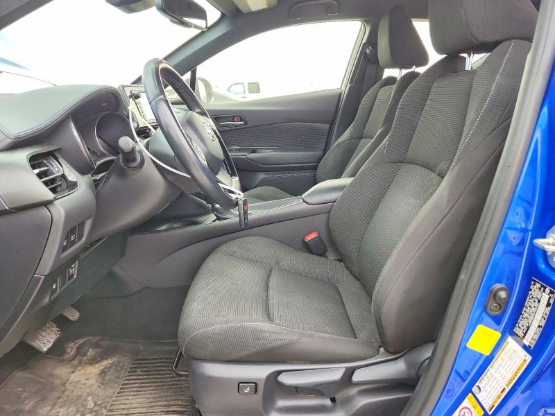 Photo 7 from auction – 2018 TOYOTA C-HR with VIN JTNKHMBX3J1000780