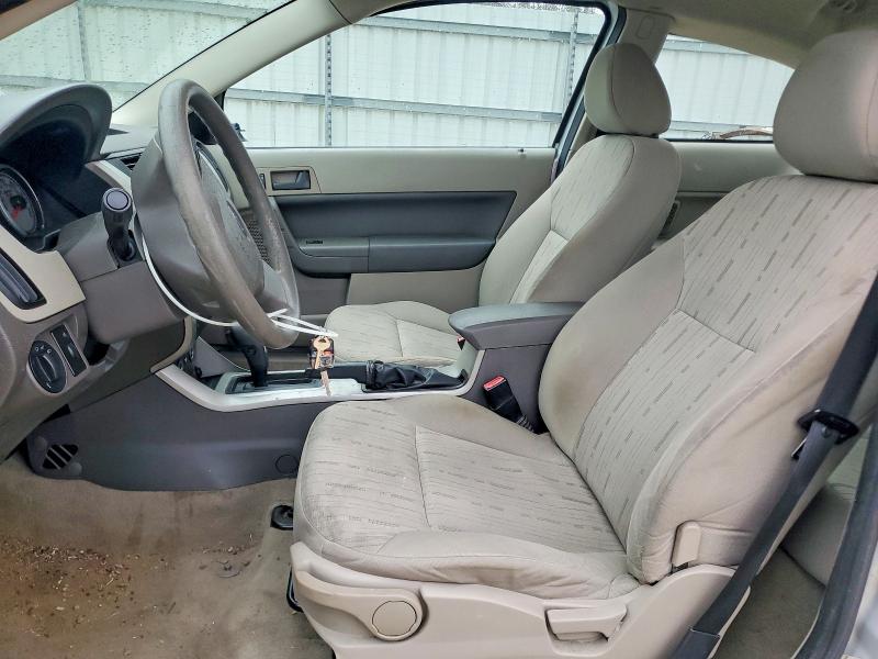 Photo 7 from auction – 2010 FORD FOCUS SE with VIN 1FAHP3CN0AW176803