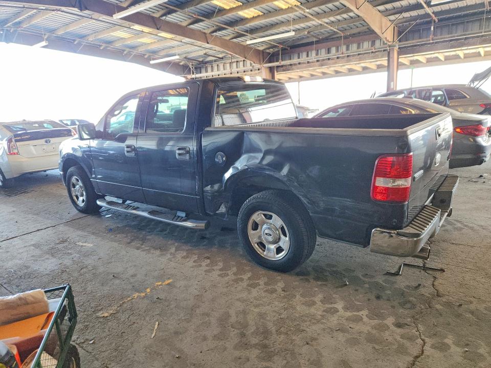 Photo 2 from auction – 2004 FORD F150 with VIN 1FTRW12W64KB29657