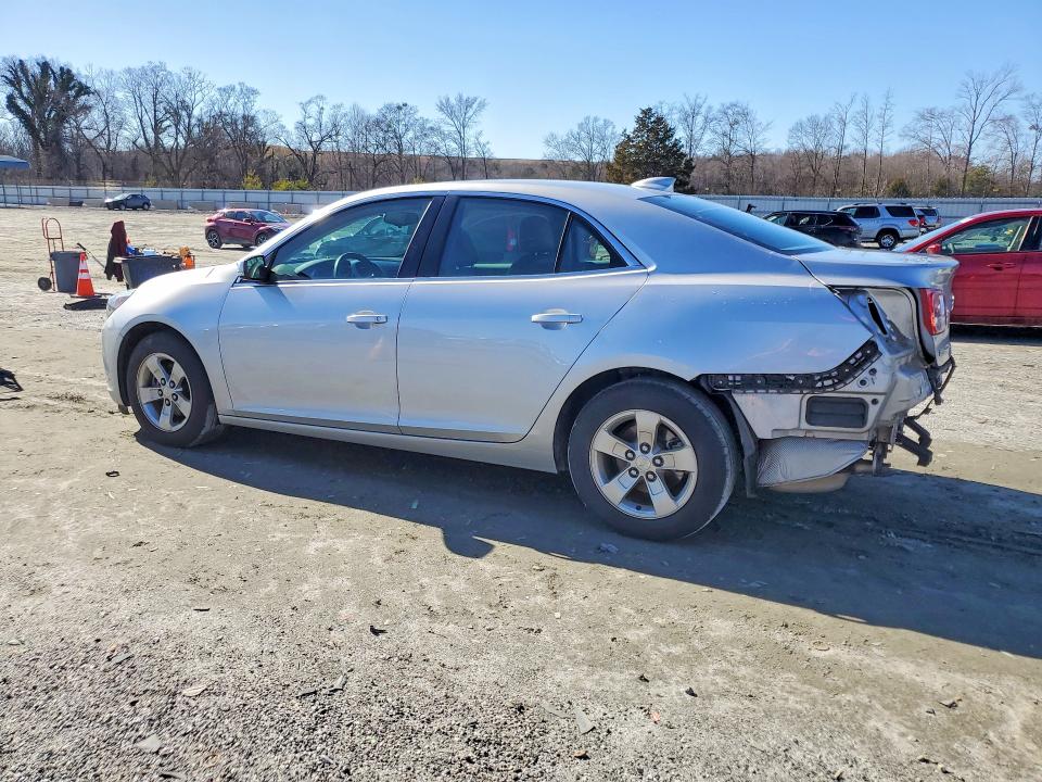 Photo 2 from auction – 2015 CHEVROLET MALIBU 1LT with VIN 1G11C5SL7FF244677