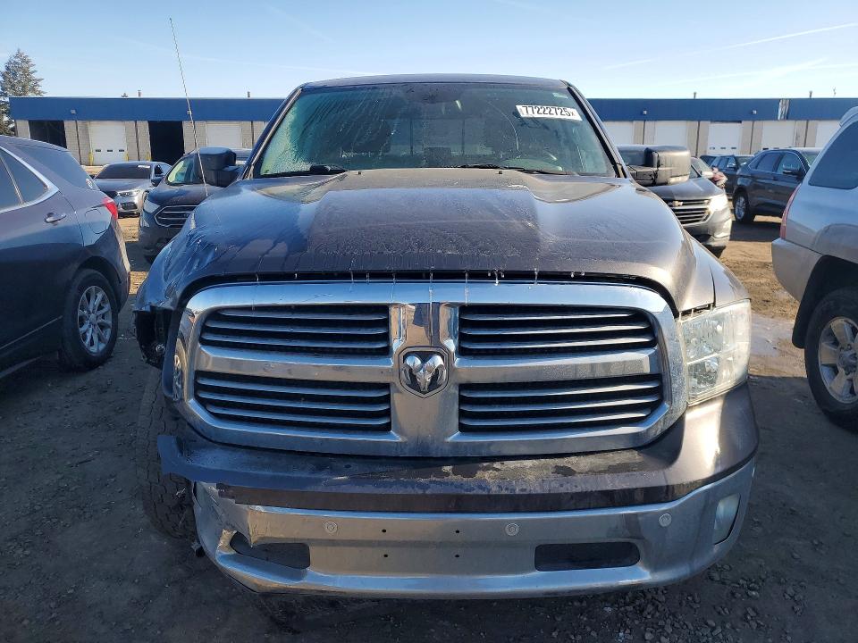 Photo 5 from auction – 2017 RAM 1500 with VIN 1C6RR7LG9HS711363