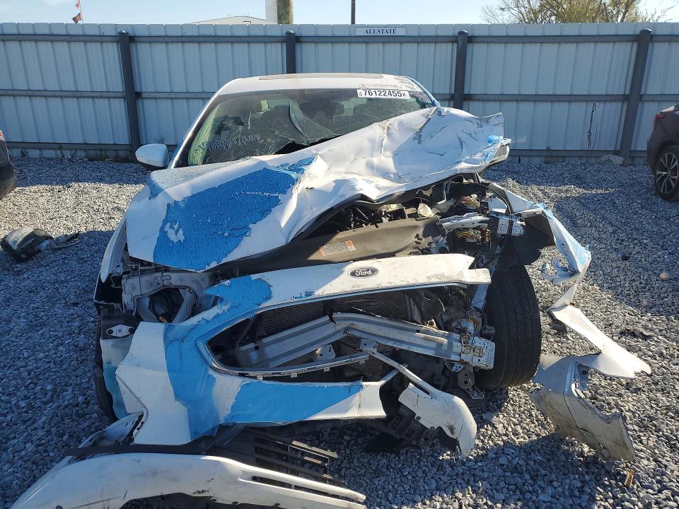 Photo 5 from auction – 2020 FORD FUSION SE with VIN 3FA6P0HD5LR173052