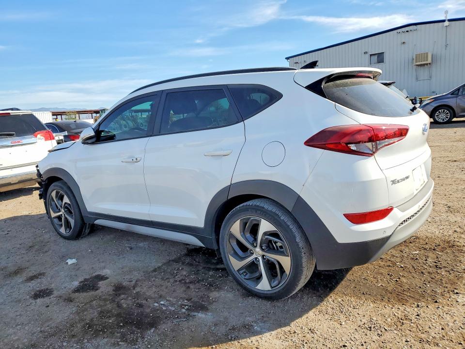 Photo 2 from auction – 2018 HYUNDAI TUCSON VAL with VIN KM8J33A23JU701408
