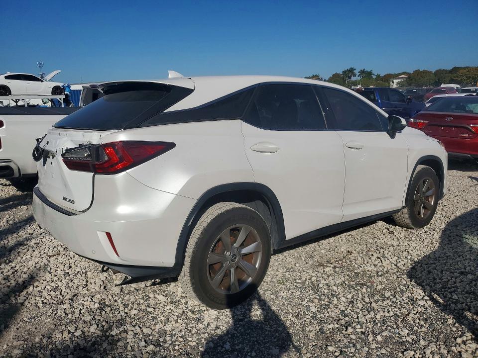 Photo 3 from auction – 2019 LEXUS RX with VIN 2T2ZZMCA4KC140386
