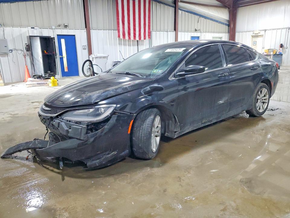 CHRYSLER 200 2015 with VIN 1C3CCCABXFN536332 - Photo from auction
