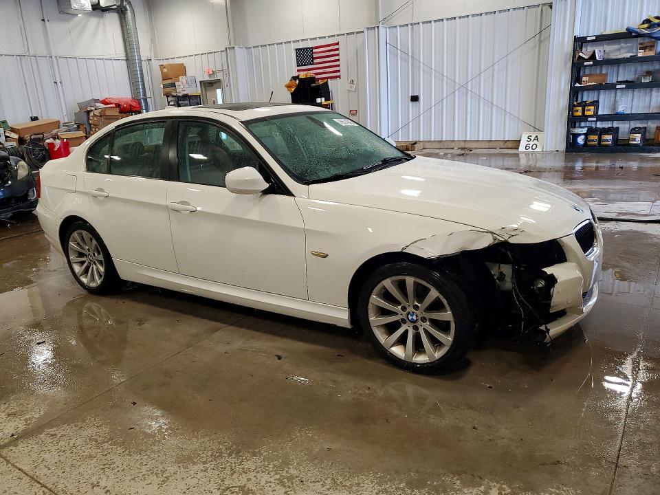 Photo 4 from auction – 2011 BMW 328 XI SUL with VIN WBAPK5G58BNN25978