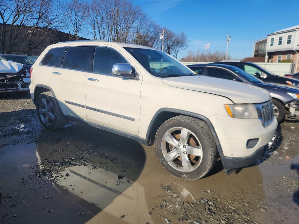 Photo 4 from auction – 2012 JEEP GRAND CHEROKEE with VIN 1C4RJFCT8CC237528
