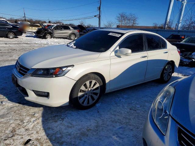 Photo 1 from auction – 2015 HONDA ACCORD EXL with VIN 1HGCR2F81FA115903