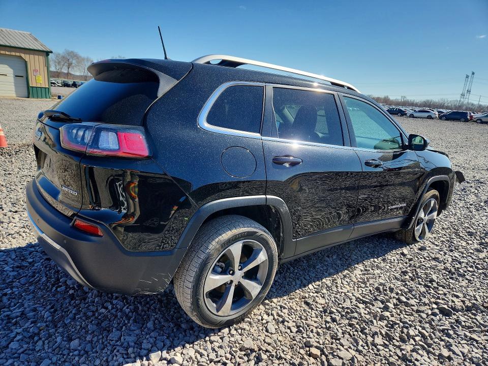Photo 3 from auction – 2019 JEEP CHEROKEE with VIN 1C4PJLDB4KD326405