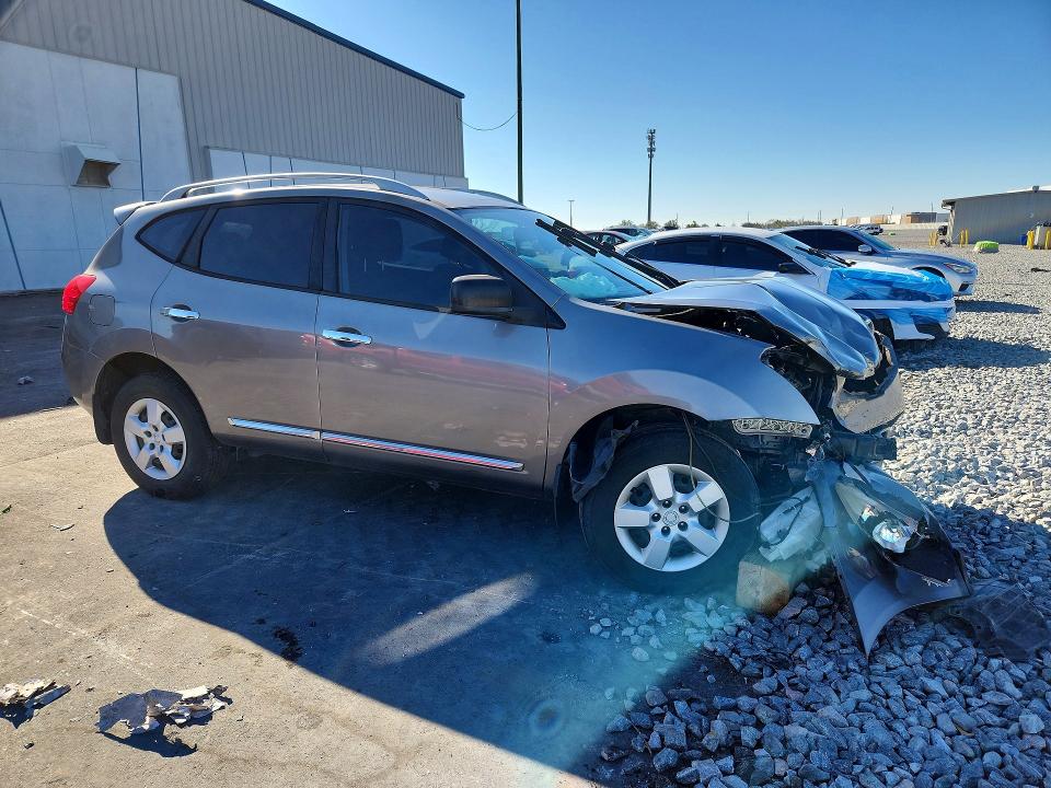 Photo 4 from auction – 2014 NISSAN ROGUE SELECT with VIN JN8AS5MT3EW101347