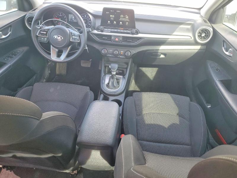 Photo 8 from auction – 2021 KIA FORTE FE with VIN 3KPF24AD3ME304062