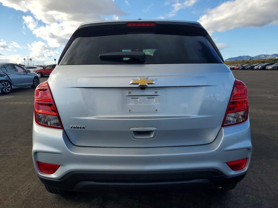 Photo 6 from auction – 2020 CHEVROLET TRAX with VIN KL7CJKSB9LB021214