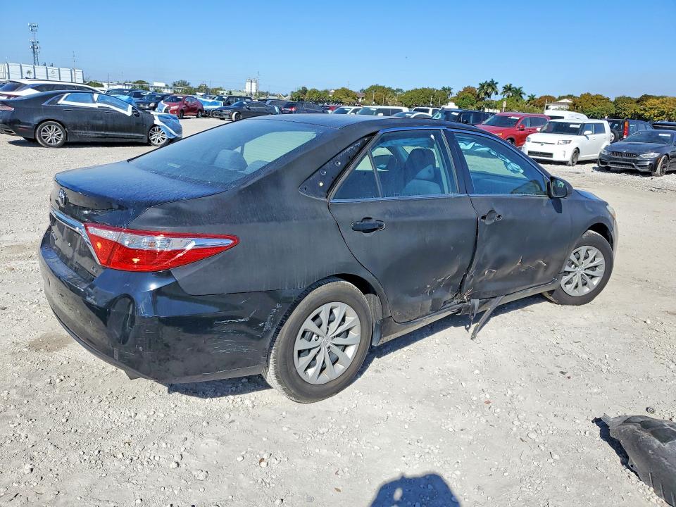 Photo 3 from auction – 2015 TOYOTA CAMRY with VIN 4T1BF1FK3FU106994
