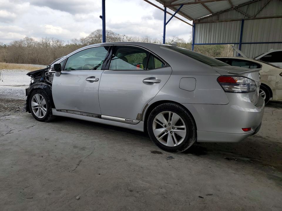 Photo 2 from auction – 2011 LEXUS HS with VIN JTHBB1BA3B2046751