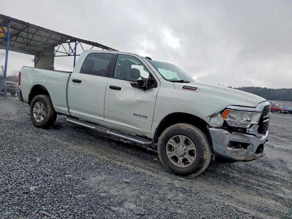 Photo 4 from auction – 2023 RAM 2500 with VIN 3C6UR5DJ2PG553401