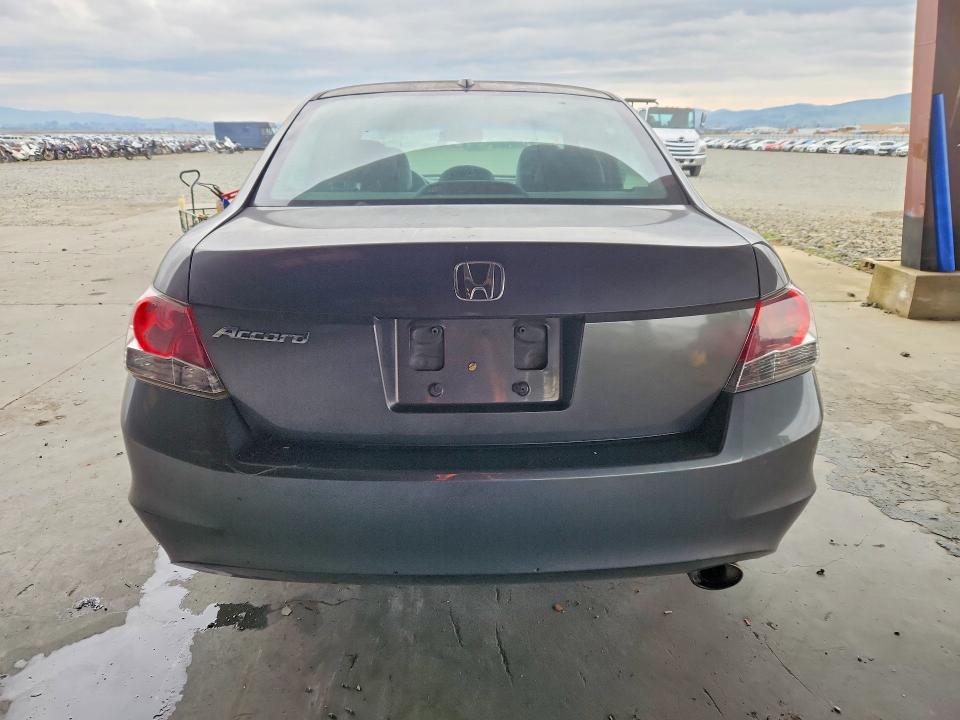 Photo 6 from auction – 2008 HONDA ACCORD with VIN 1HGCP26888A137227