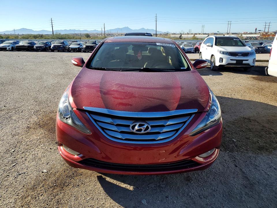 Photo 5 from auction – 2011 HYUNDAI SONATA with VIN 5NPEC4AC9BH226475