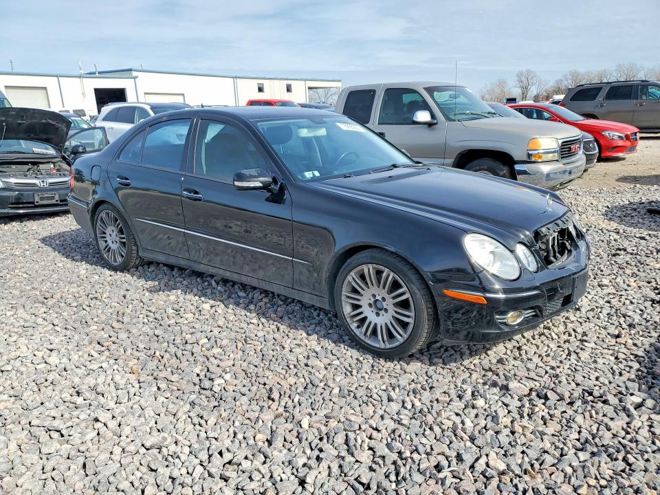 Photo 4 from auction – 2007 MERCEDES-BENZ E with VIN WDBUF56X97B146251