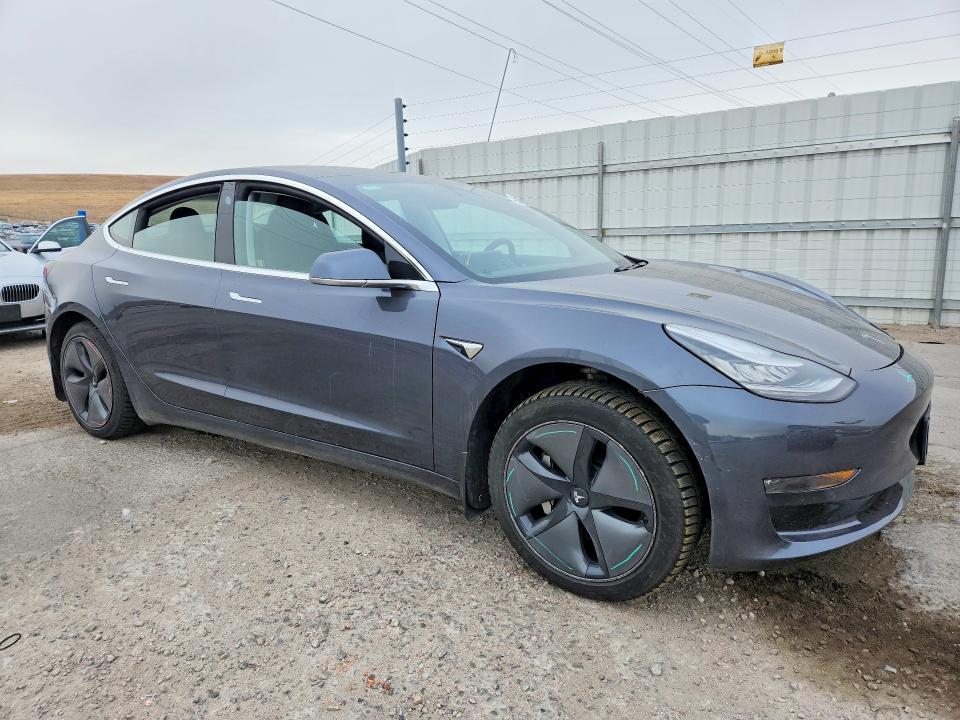 Photo 4 from auction – 2019 TESLA MODEL 3 with VIN 5YJ3E1EB0KF191745