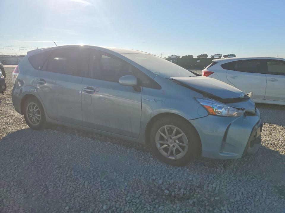 Photo 4 from auction – 2015 TOYOTA PRIUS V with VIN JTDZN3EUXFJ035279