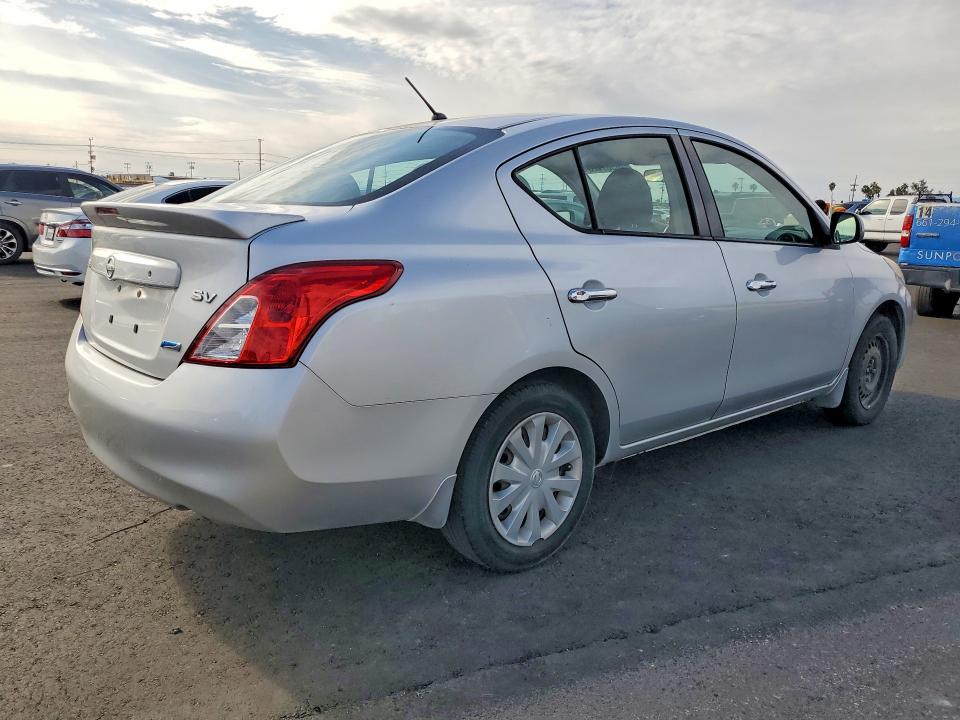 Photo 3 from auction – 2014 NISSAN VERSA with VIN 3N1CN7AP1EL871960