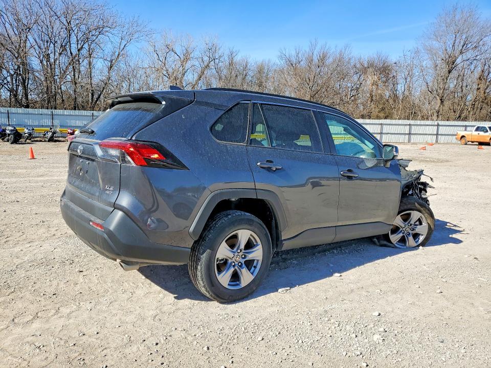 Photo 3 from auction – 2025 TOYOTA RAV4 with VIN 2T3P1RFV9SW523292