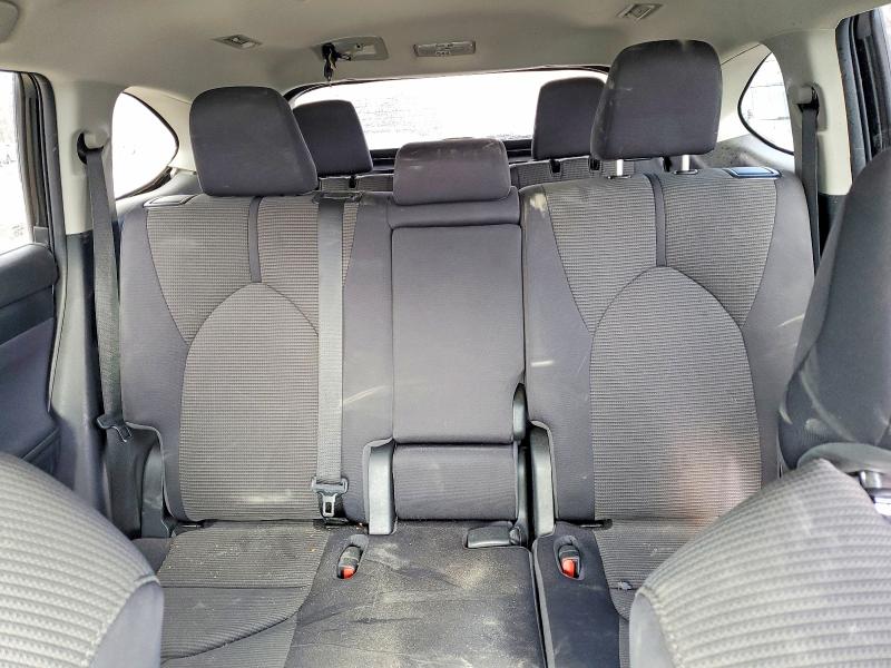 Photo 10 from auction – 2023 TOYOTA HIGHLANDER with VIN 5TDKDRBHXPS519438