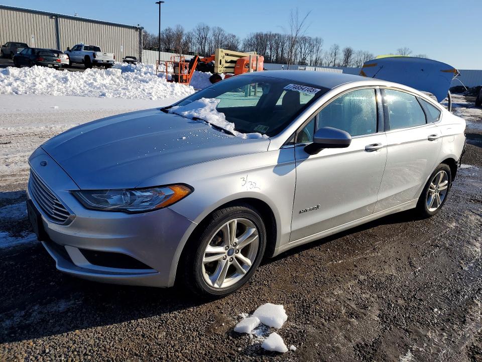 FORD FUSION S H 2018 with VIN 3FA6P0UU1JR193222 - Photo from auction