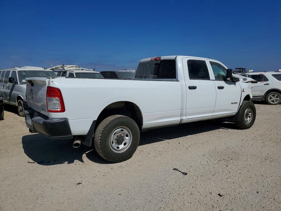 Photo 3 from auction – 2019 RAM 2500 with VIN 3C6UR5HL3KG582992