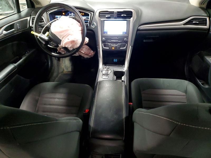 Photo 8 from auction – 2020 FORD FUSION with VIN 3FA6P0HD9LR257567