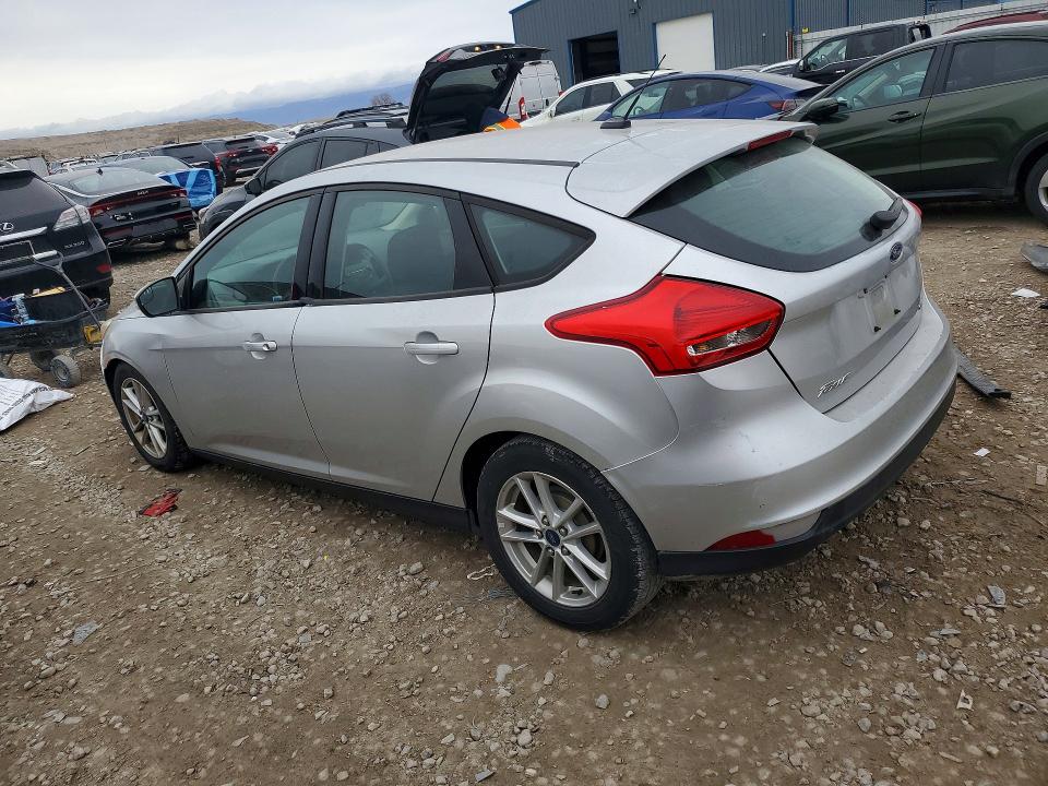 Photo 2 from auction – 2016 FORD FOCUS SE with VIN 1FADP3K29GL268900