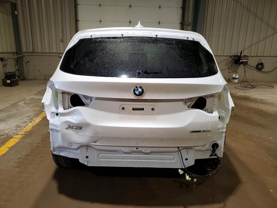 صورة رقم 6 من المزاد - 2019 BMW X3 XDRIVE3 مع VIN 5UXTR9C50KLP96537