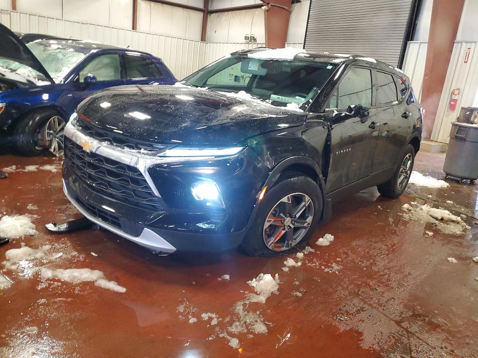 CHEVROLET BLAZER 2024 with VIN 3GNKBDRS2RS147576 - Photo from auction