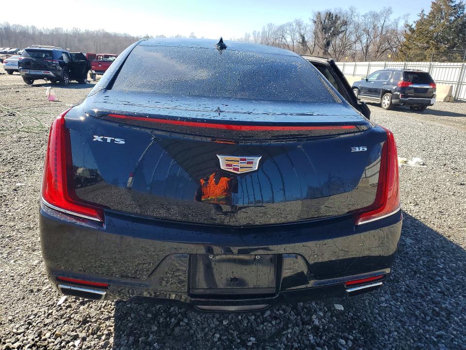 Photo 6 from auction – 2019 CADILLAC XTS with VIN 2G61M5S38K9146235