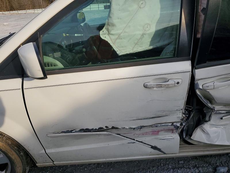 Photo 7 from auction – 2012 DODGE GRAND CARAVAN with VIN 2C4RDGCG3CR357809