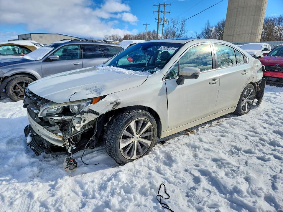 SUBARU LEGACY 2.5 2015 with VIN 4S3BNBN66F3064490 - Photo from auction