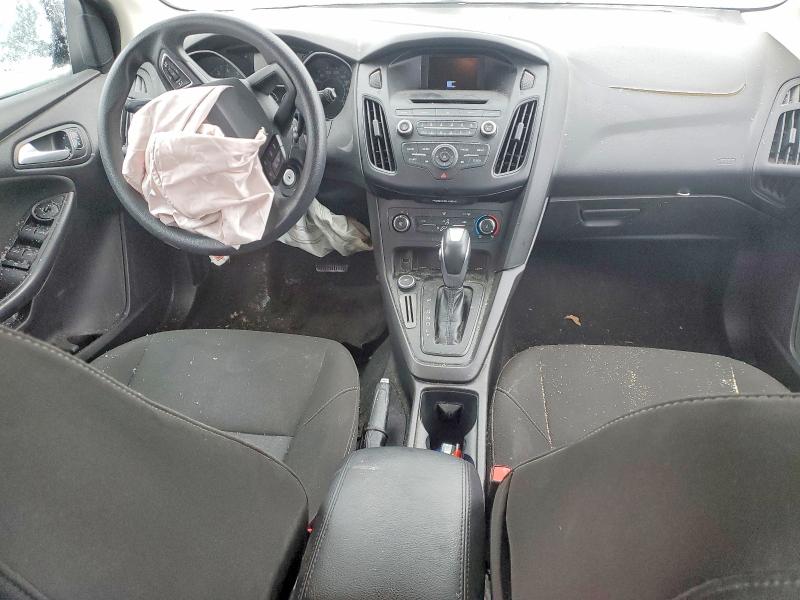 Photo 8 from auction – 2015 FORD FOCUS SE with VIN 1FADP3K27FL257571