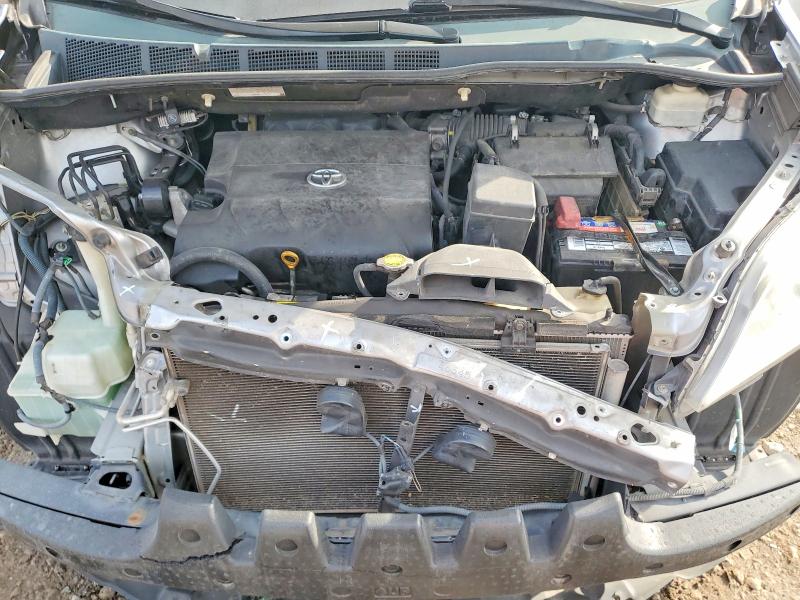Photo 12 from auction – 2011 TOYOTA SIENNA with VIN 5TDKK3DC6BS081434
