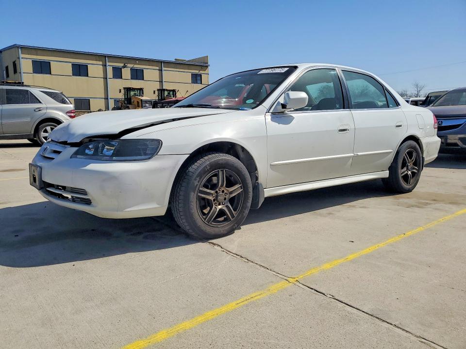 HONDA ACCORD 2002 with VIN 1HGCG165X2A052199 - Photo from auction