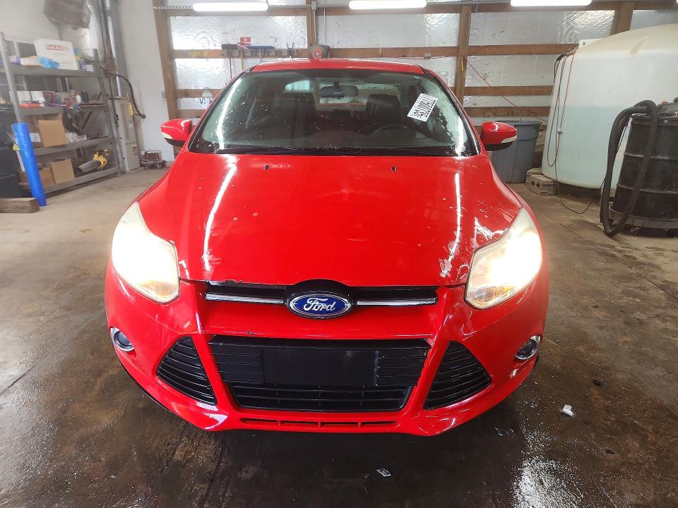 Photo 5 from auction – 2013 FORD FOCUS SE with VIN 1FADP3F28DL336500