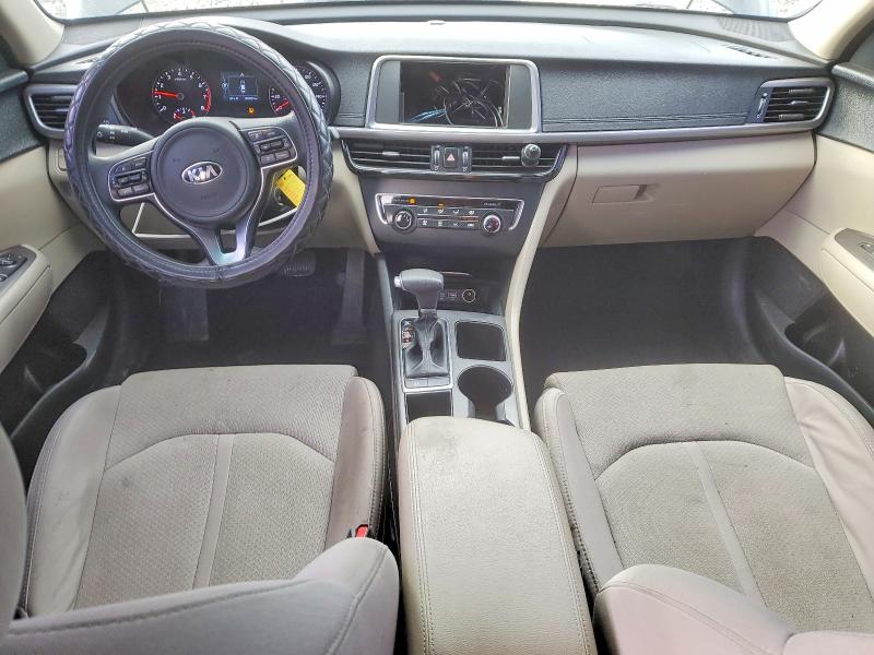 Photo 8 from auction – 2016 KIA OPTIMA with VIN 5XXGT4L33GG109130