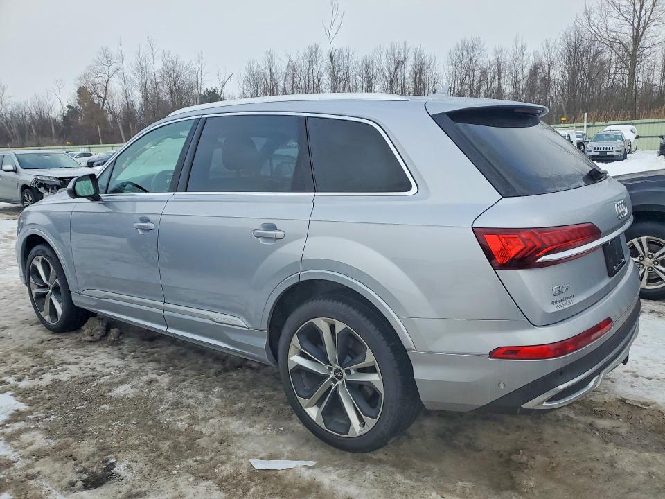 Photo 2 from auction – 2021 AUDI Q7 with VIN WA1LXAF73MD016463