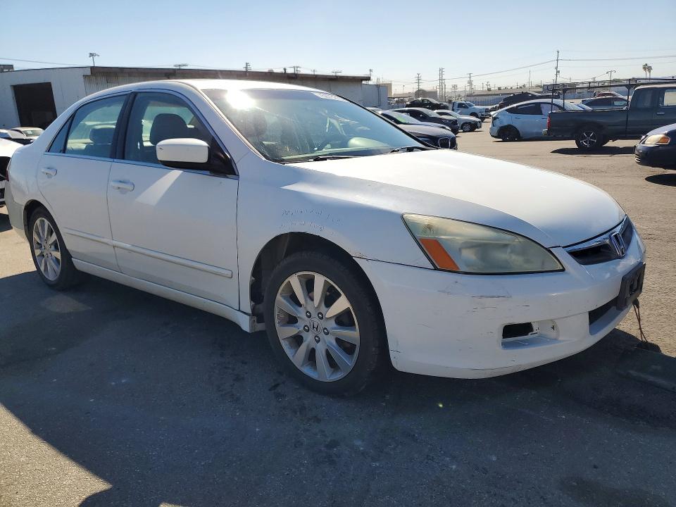 Photo 4 from auction – 2007 HONDA ACCORD with VIN 1HGCM66547A047934