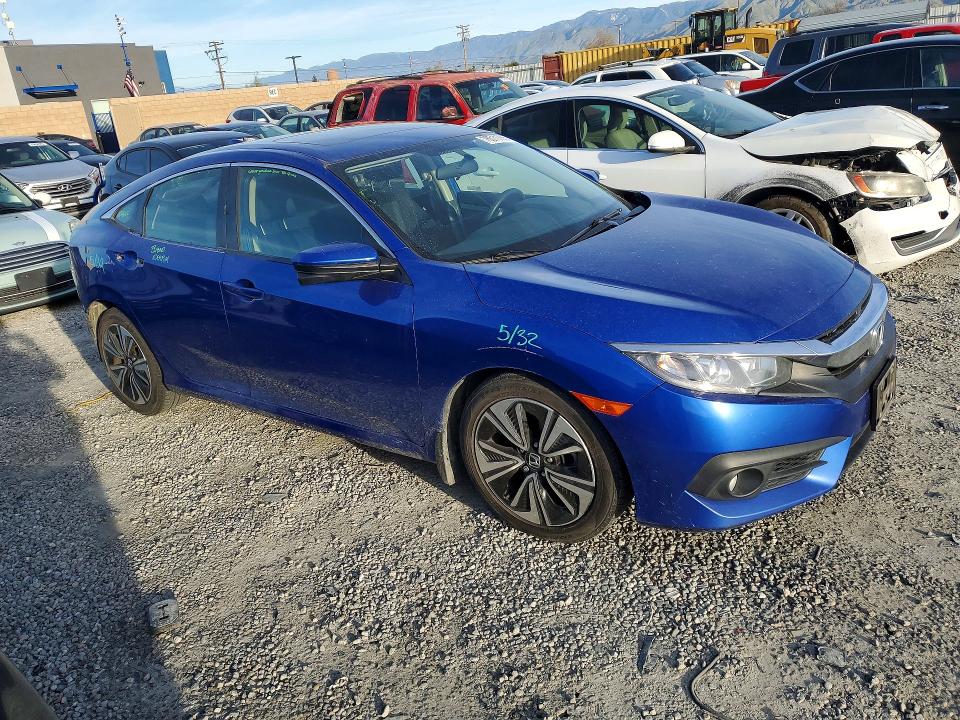 Photo 4 from auction – 2018 HONDA CIVIC with VIN JHMFC1F31JX010116