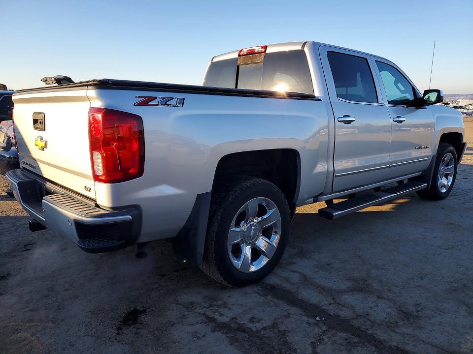 Photo 3 from auction – 2018 CHEVROLET SILVERADO with VIN 3GCUKSEC8JG428955