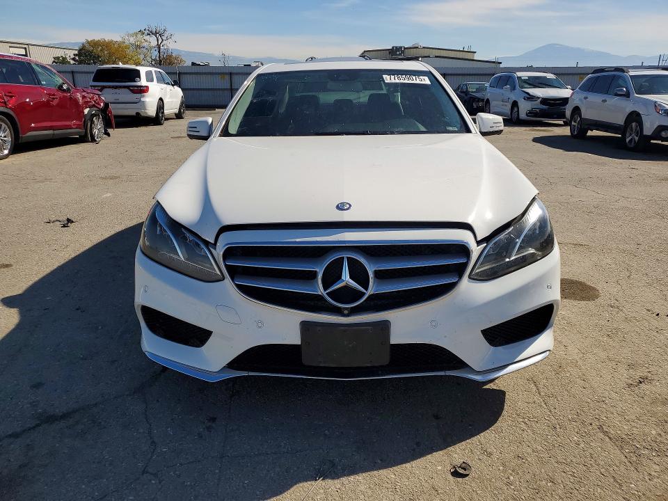 Photo 5 from auction – 2014 MERCEDES-BENZ E with VIN WDDHF5KB5EA882481