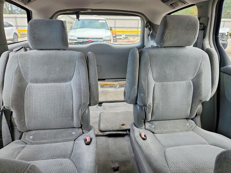 Photo 10 from auction – 2006 TOYOTA SIENNA CE with VIN 5TDZA23C26S555673