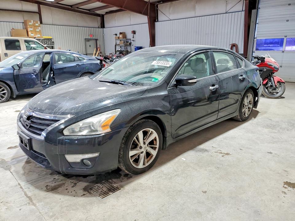 NISSAN ALTIMA 2.5 2015 with VIN 1N4AL3AP1FN890762 - Photo from auction