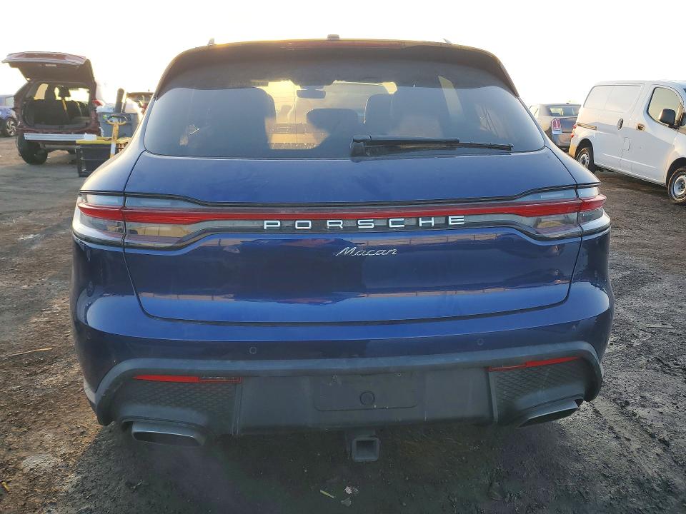 Photo 6 from auction – 2024 PORSCHE MACAN BASE with VIN WP1AA2A54RLB10048